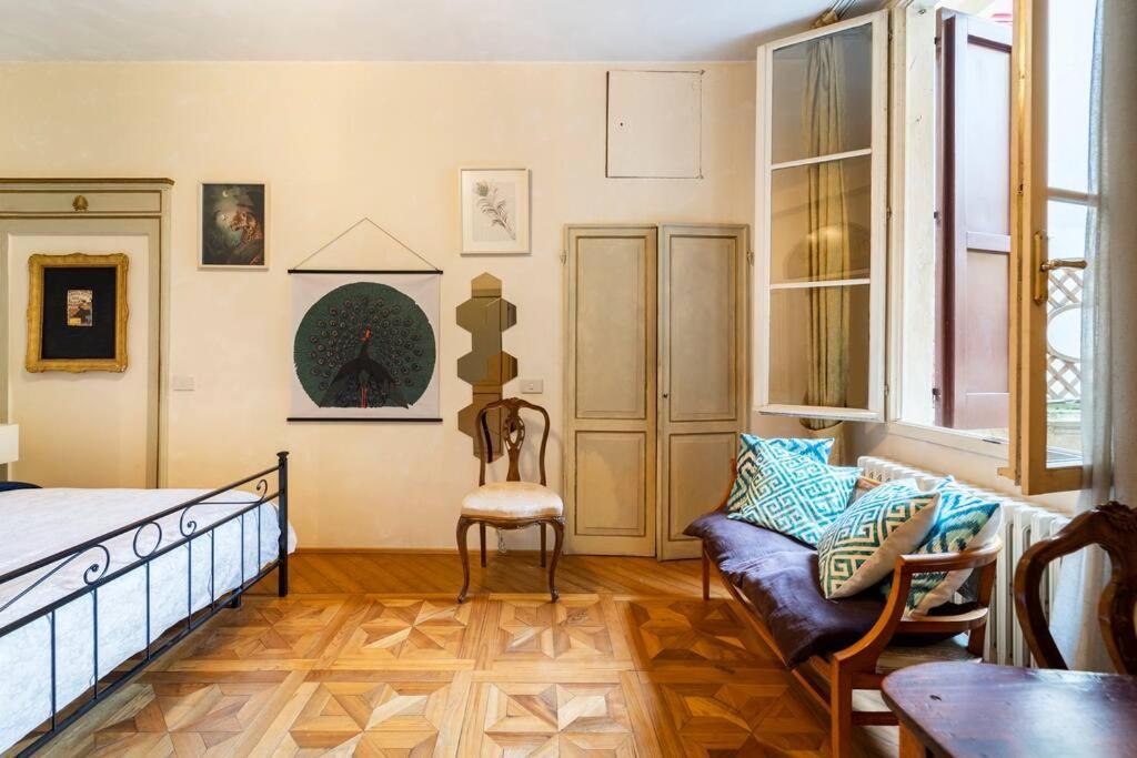 בולוניה Appartamento Elegante E Centrale La Foglia D'Oro מראה חיצוני תמונה
